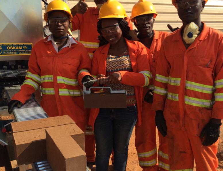 malawi-workers